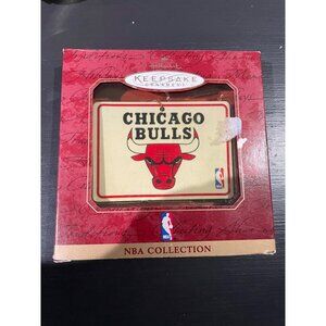 NBA CHICAGO BULLS hallmark ornament